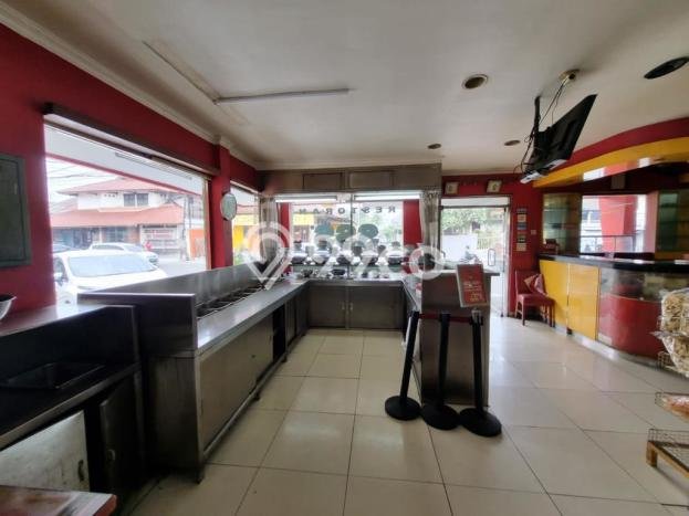 Komersial Dijual di Tangerang Selatan LT 563m2 & LB 277m2 Lokasi Terbaik! Komersial Dijual di Tangerang Selatan LT 563m2 & LB 277m2 Lokasi Terbaik!