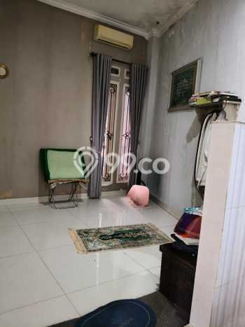 Hunian Elit LB 480m2 Siap Pakai Desain Elegan di Bintaro, Tangerang Selatan Hunian Elit LB 480m2 Siap Pakai Desain Elegan di Bintaro, Tangerang Selatan
