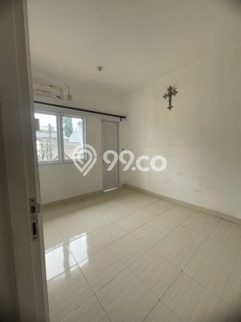 Rumah Modern 3 KT di BSD City Tangerang Unfurnished Rumah Modern 3 KT di BSD City Tangerang Unfurnished