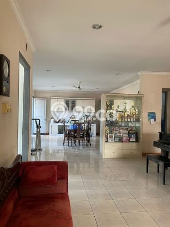 Rumah Elit LB 600m2 Siap Pakai Desain Elegan di Gandaria, Jakarta Selatan Rumah Elit LB 600m2 Siap Pakai Desain Elegan di Gandaria, Jakarta Selatan