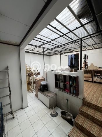 Hunian Mewah LB 306m2 Siap Pakai Desain Elegan di Gandaria, Jakarta Selatan Hunian Mewah LB 306m2 Siap Pakai Desain Elegan di Gandaria, Jakarta Selatan