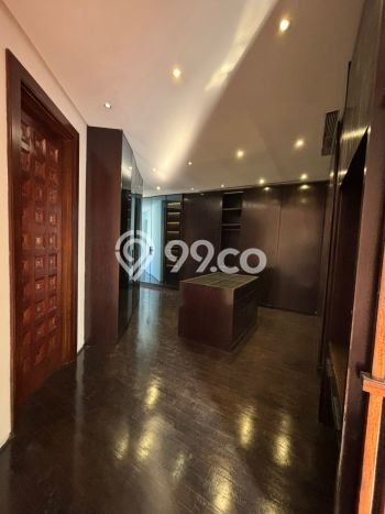 Jual Rumah Mewah Elegan Dengan View Eksklusif di Pondok Indah, Jakarta Selatan Jual Rumah Mewah Elegan Dengan View Eksklusif di Pondok Indah, Jakarta Selatan