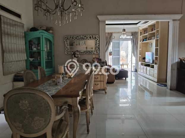 Hunian Elit LB 480m2 Siap Pakai Desain Elegan di Bintaro, Tangerang Selatan Hunian Elit LB 480m2 Siap Pakai Desain Elegan di Bintaro, Tangerang Selatan