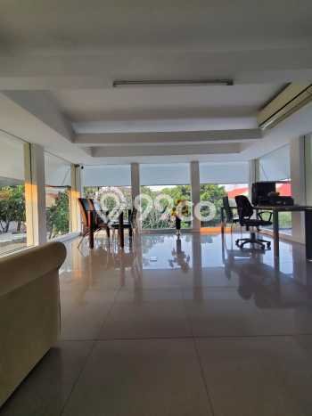 Rumah Luxury Modern Tanpa Renovasi di Bintaro Tangerang Selatan Rumah Luxury Modern Tanpa Renovasi di Bintaro Tangerang Selatan