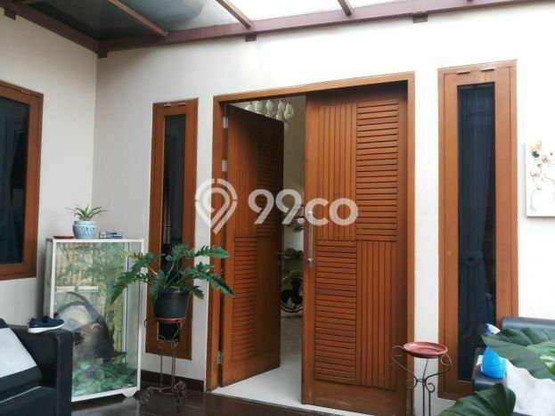 Rumah Elit Modern Tanpa Renovasi di Pondok Gede Bekasi Rumah Elit Modern Tanpa Renovasi di Pondok Gede Bekasi
