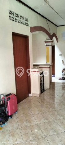 Cocok Untuk Investasi! Dijual Kost di Menteng Dalam 6 Kamar Cocok Untuk Investasi! Dijual Kost di Menteng Dalam 6 Kamar