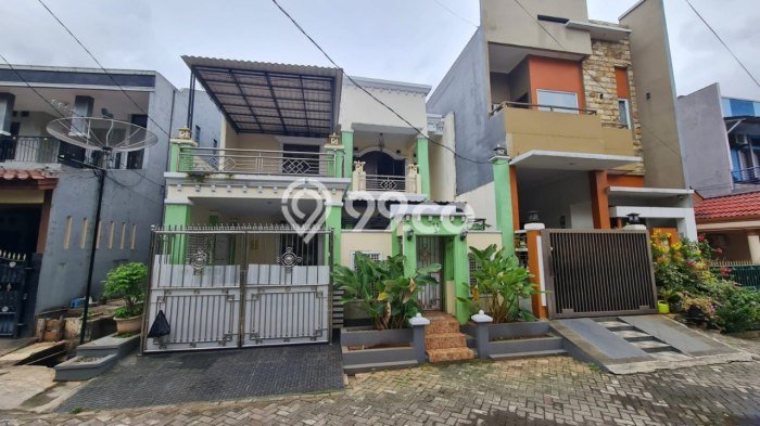 Dijual Cepat Rumah Favorit Siap Huni LB 220m2 di Bekasi Timur, Bekasi Dijual Cepat Rumah Favorit Siap Huni LB 220m2 di Bekasi Timur, Bekasi