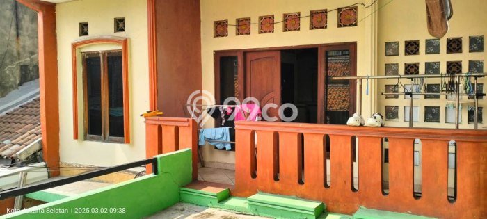 Cocok Untuk Investasi! Dijual Kost di Menteng Dalam 6 Kamar Cocok Untuk Investasi! Dijual Kost di Menteng Dalam 6 Kamar