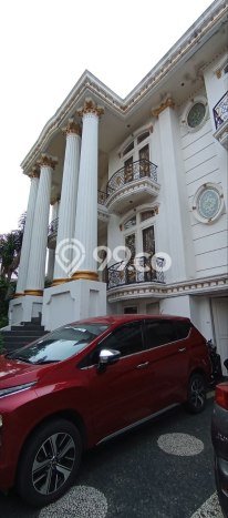 For Sale! Luxury House LT 376m2 Desain Elegan di Salemba For Sale! Luxury House LT 376m2 Desain Elegan di Salemba
