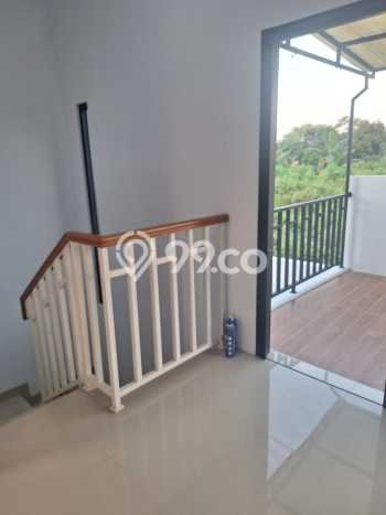 Dijual Hunian Rumah Terawat 3 KT di Jati Asih, Bekasi Dijual Hunian Rumah Terawat 3 KT di Jati Asih, Bekasi