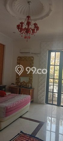Rumah Mewah LB 1000m2 Siap Pakai Desain Elegan di Cempaka Mas, Jakarta Pusat Rumah Mewah LB 1000m2 Siap Pakai Desain Elegan di Cempaka Mas, Jakarta Pusat