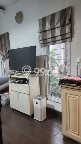 Dijual Hunian Rumah Terawat 6 KT di Jatiwaringin, Jakarta Timur Dijual Hunian Rumah Terawat 6 KT di Jatiwaringin, Jakarta Timur
