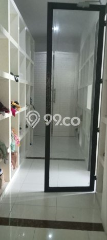 Rumah Mewah LB 1000m2 Siap Pakai Desain Elegan di Cempaka Mas, Jakarta Pusat Rumah Mewah LB 1000m2 Siap Pakai Desain Elegan di Cempaka Mas, Jakarta Pusat