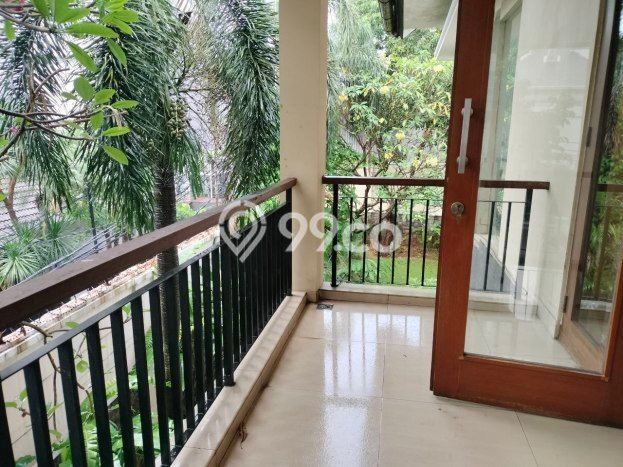 Rumah Luxury Modern Siap Huni di Kemang Jakarta Selatan Rumah Luxury Modern Siap Huni di Kemang Jakarta Selatan