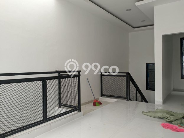 Rumah Minimalis 4 KT di Utan Kayu Jakarta Timur Semi Furnished Rumah Minimalis 4 KT di Utan Kayu Jakarta Timur Semi Furnished