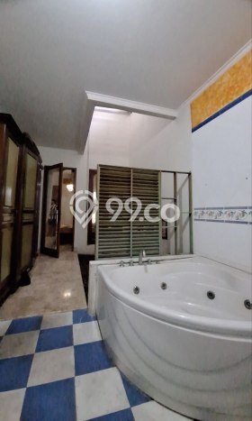 Hot Offer Hunian Premium Ideal dan Luas di Duren Sawit, Jakarta Timur Hot Offer Hunian Premium Ideal dan Luas di Duren Sawit, Jakarta Timur