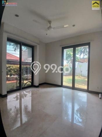 For Sale! Premium House LT 685m2 Desain Elegan di Cipete For Sale! Premium House LT 685m2 Desain Elegan di Cipete