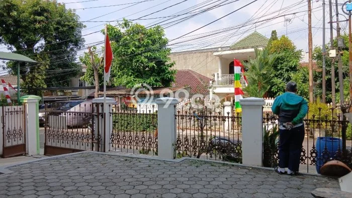 Dijual Kost 12 Kamar di Jakarta Selatan untuk Investasi Anda Dijual Kost 12 Kamar di Jakarta Selatan untuk Investasi Anda