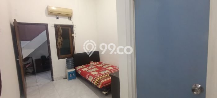 Dijual Segera Rumah Kost di Otista, Jakarta Timur 9 Kamar Dijual Segera Rumah Kost di Otista, Jakarta Timur 9 Kamar