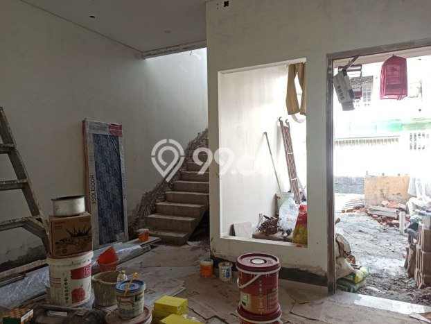 Rumah Elit Modern Siap Huni di Rawamangun Jakarta Timur Rumah Elit Modern Siap Huni di Rawamangun Jakarta Timur