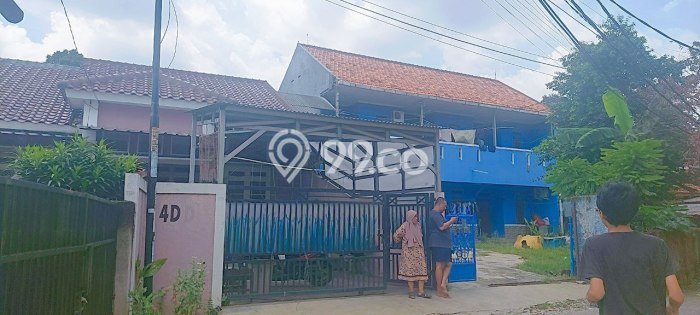 Dijual Hunian Rumah Terawat 6 Kamar di Jatiwaringin, Bekasi Dijual Hunian Rumah Terawat 6 Kamar di Jatiwaringin, Bekasi