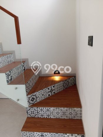 Rumah Modern 3 KT LT 75m2 di Lubang Buaya Rumah Modern 3 KT LT 75m2 di Lubang Buaya