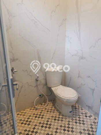Rumah Modern 3 KT LT 105m2 di Pondok Bambu Rumah Modern 3 KT LT 105m2 di Pondok Bambu