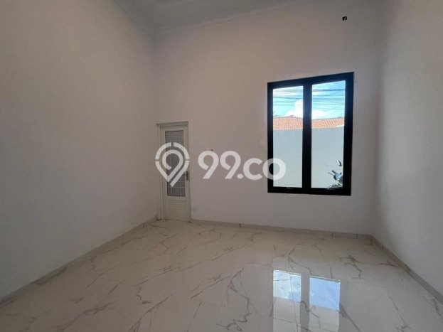 Dijual Rumah Eksklusif 2 KT di Jati Cempaka, Jakarta Timur Dijual Rumah Eksklusif 2 KT di Jati Cempaka, Jakarta Timur
