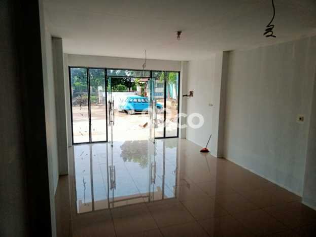 Ruko Dijual di Jakarta Timur LT 67m2 & LB 189m2 Lokasi Terbaik! Ruko Dijual di Jakarta Timur LT 67m2 & LB 189m2 Lokasi Terbaik!