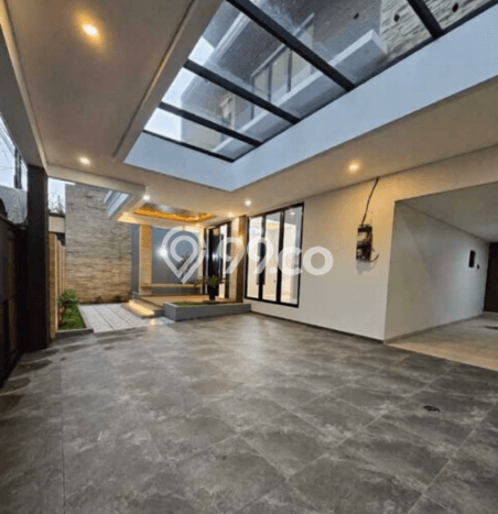 Dijual Rumah Luas Megah Dengan View Cantik di Gandaria, Jakarta Selatan Dijual Rumah Luas Megah Dengan View Cantik di Gandaria, Jakarta Selatan