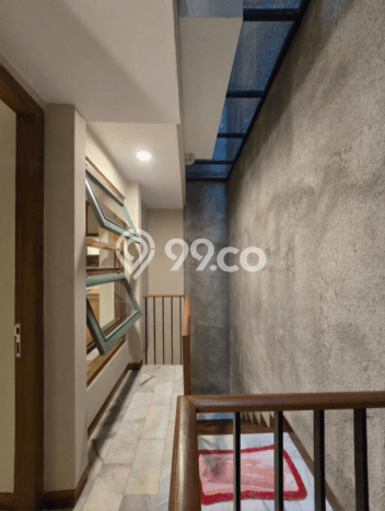 Rumah Elit Modern Siap Huni di Rawamangun Jakarta Timur Rumah Elit Modern Siap Huni di Rawamangun Jakarta Timur