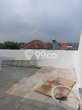 Rumah Luas Asri 3 KT Siap Pakai di Cipinang Jakarta Timur Rumah Luas Asri 3 KT Siap Pakai di Cipinang Jakarta Timur