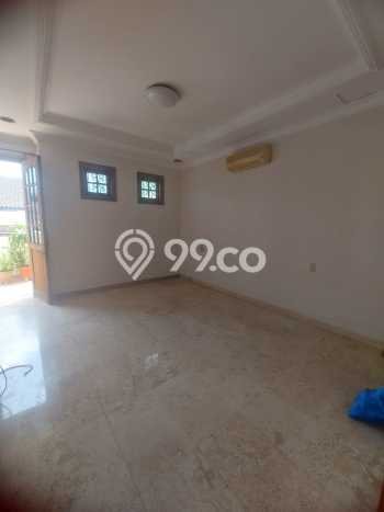 Siap Huni Hunian Elit 5 Kamar di Kelapa Gading Dekat ke Mana Pun Siap Huni Hunian Elit 5 Kamar di Kelapa Gading Dekat ke Mana Pun