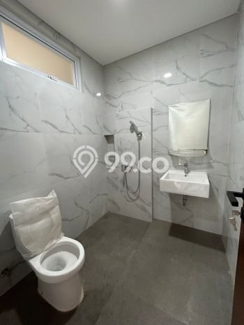 Hot Offer Hunian Premium Ideal dan Luas di BSD, Tangerang Selatan Hot Offer Hunian Premium Ideal dan Luas di BSD, Tangerang Selatan