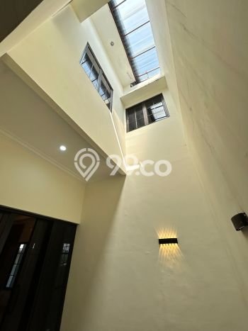 For Sale Rumah Elit Exclusive di BSD, Tangerang Selatan For Sale Rumah Elit Exclusive di BSD, Tangerang Selatan