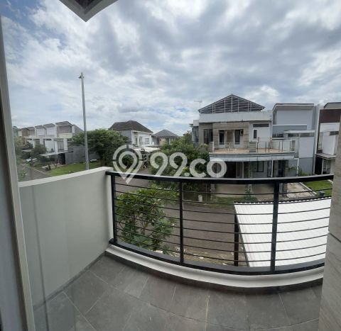 Hot Offer Hunian Premium Ideal dan Luas di BSD, Tangerang Selatan Hot Offer Hunian Premium Ideal dan Luas di BSD, Tangerang Selatan