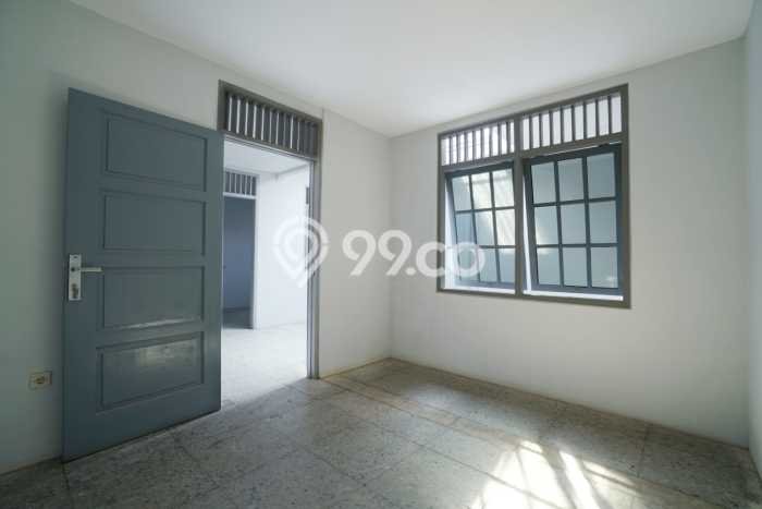 Rumah Modern Cantik 2 KT Bisa Langsung Pindah di Ciputat Rumah Modern Cantik 2 KT Bisa Langsung Pindah di Ciputat