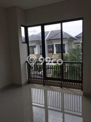 Siap Huni Rumah Mewah 3 Kamar di BSD Dekat ke Mana Pun Siap Huni Rumah Mewah 3 Kamar di BSD Dekat ke Mana Pun