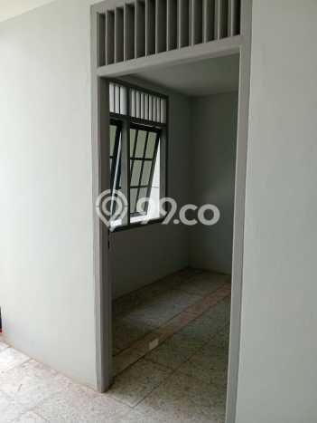 Rumah Modern Cantik 2 KT Bisa Langsung Pindah di Ciputat Rumah Modern Cantik 2 KT Bisa Langsung Pindah di Ciputat