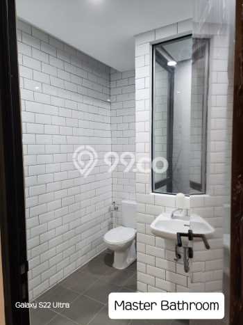 Rumah Modern 4 KT di BSD Griya Loka Tangerang Semi Furnished Rumah Modern 4 KT di BSD Griya Loka Tangerang Semi Furnished