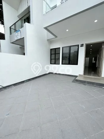 Dijual Rumah Eksklusif 4 KT di Serpong Villa Melati Mas, Tangerang Selatan Dijual Rumah Eksklusif 4 KT di Serpong Villa Melati Mas, Tangerang Selatan