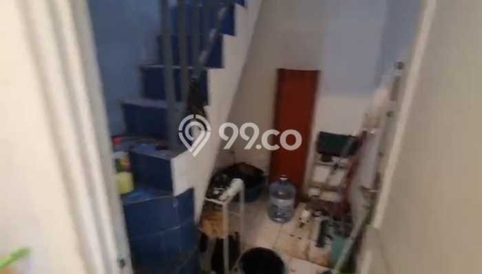Rumah Modern 3 KT di Bintaro Tangerang Selatan Unfurnished Rumah Modern 3 KT di Bintaro Tangerang Selatan Unfurnished