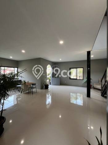 Dijual Rumah Mewah Megah Dengan View Cantik di Ciater, Tangerang Dijual Rumah Mewah Megah Dengan View Cantik di Ciater, Tangerang