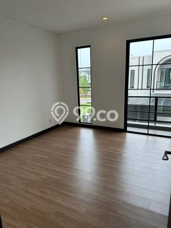 Rumah Mewah LB 118m2 Siap Huni Desain Elegan di BSD, Tangerang Rumah Mewah LB 118m2 Siap Huni Desain Elegan di BSD, Tangerang