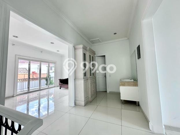 For Sale Rumah Mewah Exclusive di BSD, Tangerang Selatan For Sale Rumah Mewah Exclusive di BSD, Tangerang Selatan