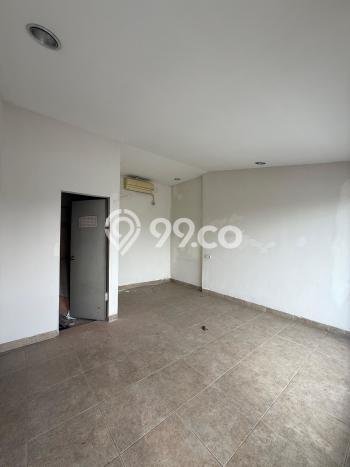 Rumah Luas Asri 4 KT Siap Huni di Gading Serpong Tangerang Rumah Luas Asri 4 KT Siap Huni di Gading Serpong Tangerang