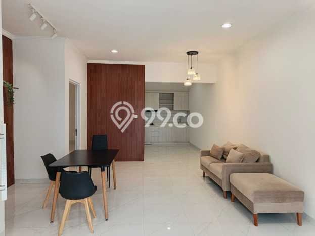 Rumah Luas Asri 4 KT Siap Pakai di BSD Tangerang Rumah Luas Asri 4 KT Siap Pakai di BSD Tangerang
