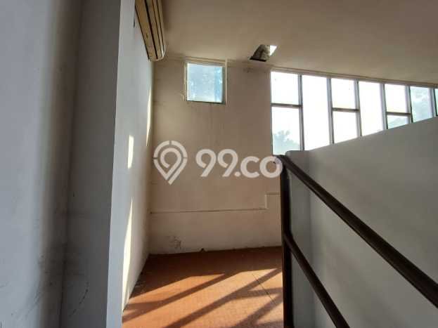 Gudang Dijual di BSD LT 486m2, LB 369m2 untuk Investasi Gudang Dijual di BSD LT 486m2, LB 369m2 untuk Investasi