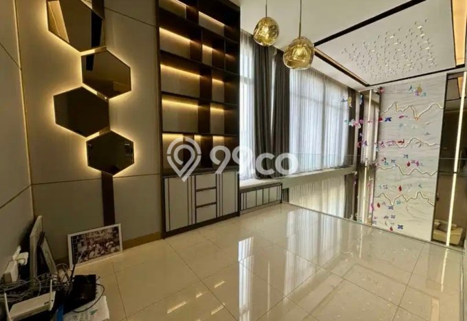 Jual Rumah Mewah Elegan Dengan View Cantik di BSD, Tangerang Jual Rumah Mewah Elegan Dengan View Cantik di BSD, Tangerang