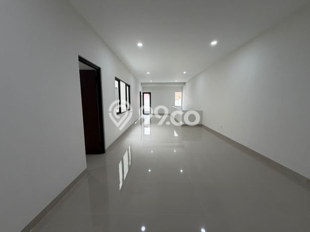 Best Deal Hunian Mewah Ideal dan Luas di BSD, Tangerang Selatan Best Deal Hunian Mewah Ideal dan Luas di BSD, Tangerang Selatan